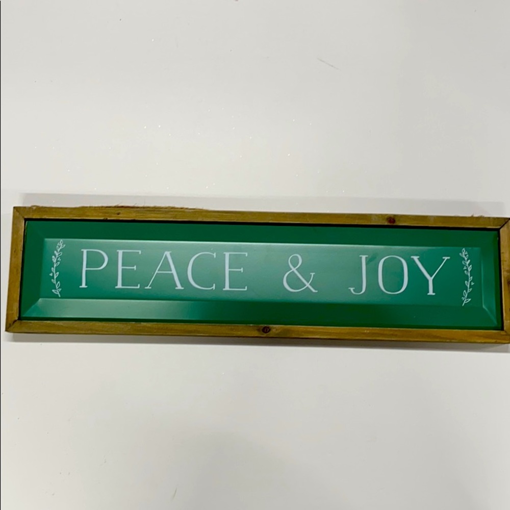 Metal Peace & Joy Wall Decor Sign
